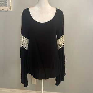 [Elan] Black Crochet Knit Blouse - Size Small